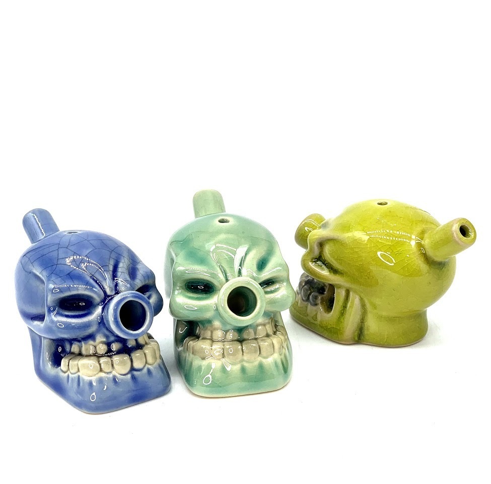 Ceramic Skull Handpipe - 3"